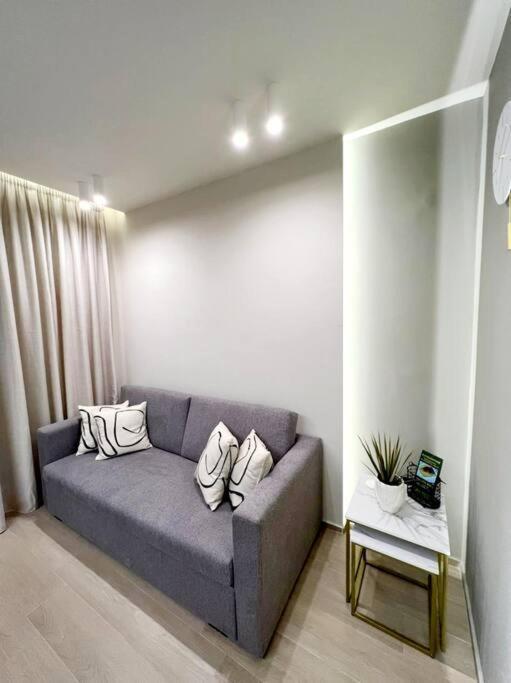 8 Blocks Apartments 2B อเล็กซานโดรโพลิส ภายนอก รูปภาพ